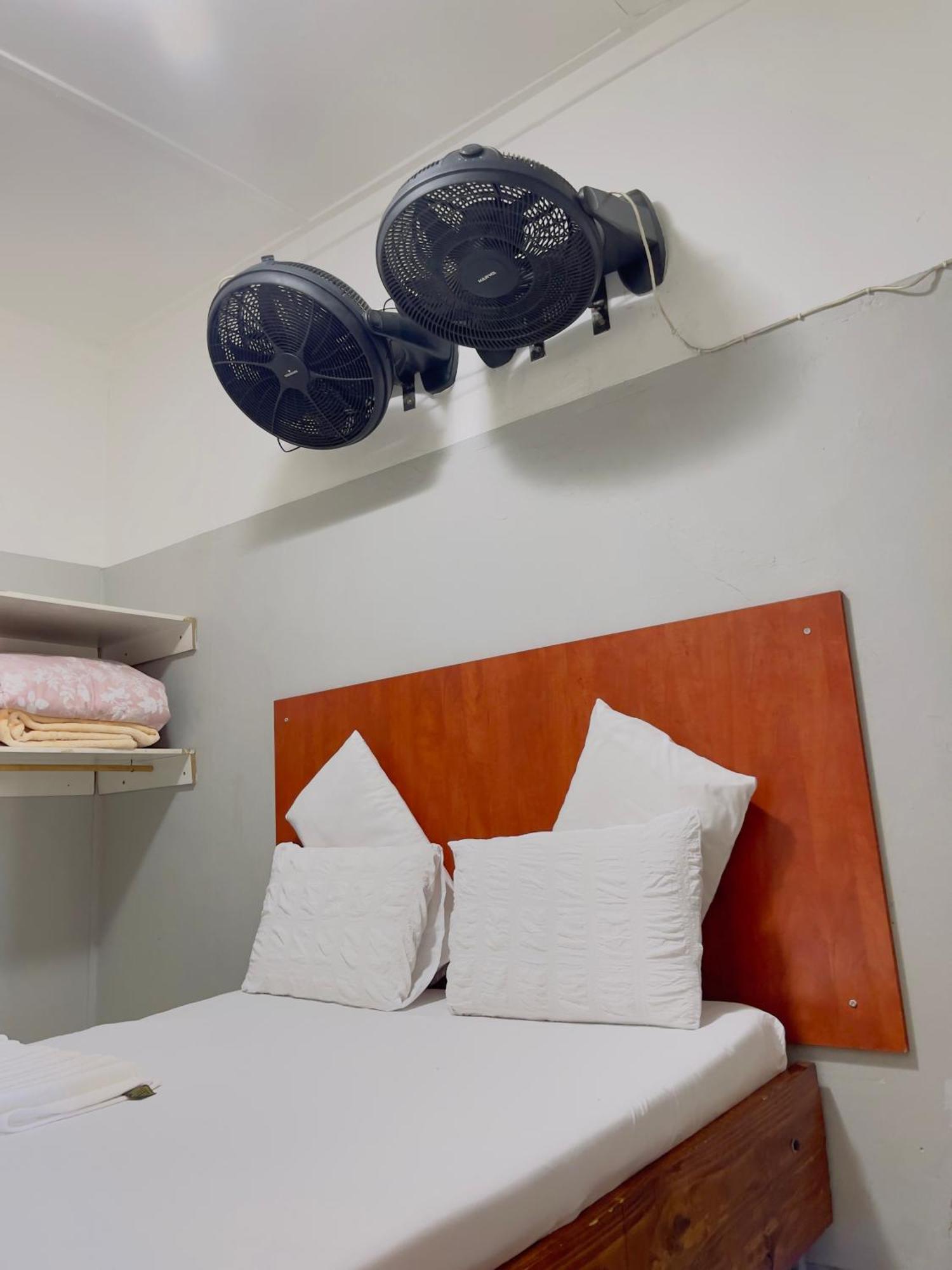Sunrise Guest Inn Pretoria-Noord Extérieur photo